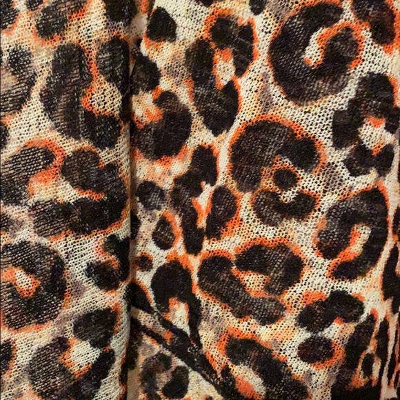 Leopard-print cardigan🐆 - Picture 6 of 6